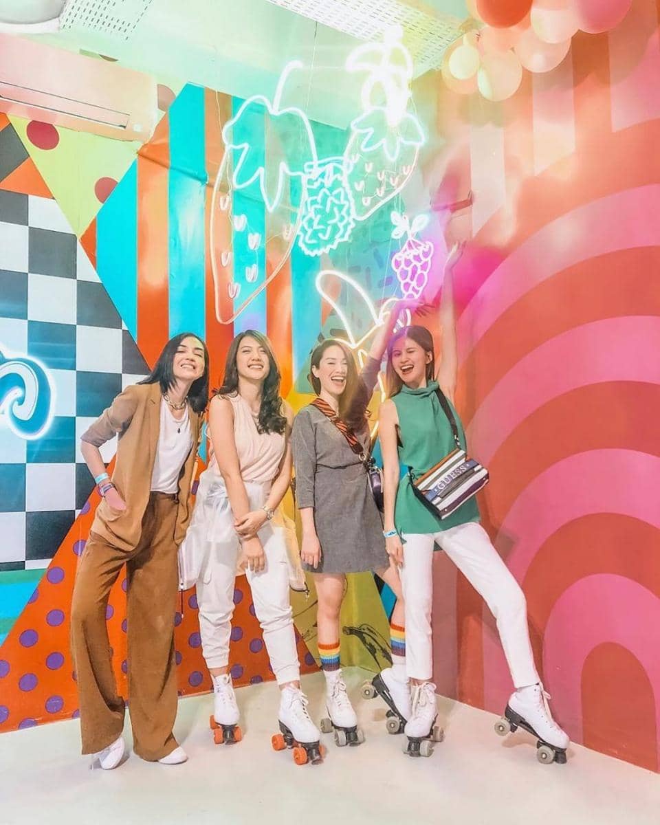 instagram.com/anissaaziza/