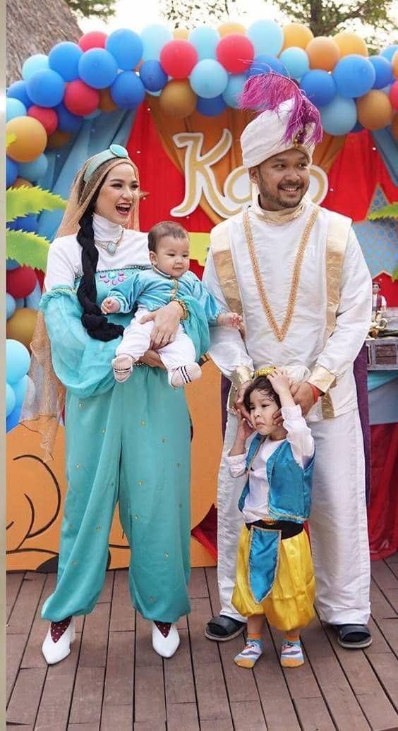 instagram.com/marshanatika/