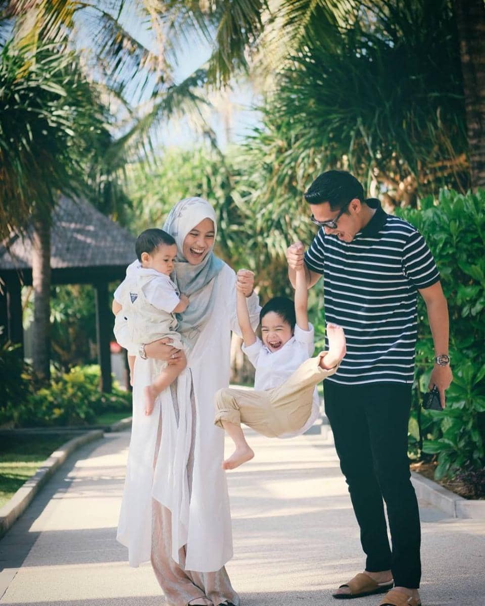 instagram.com/ichasoebandono