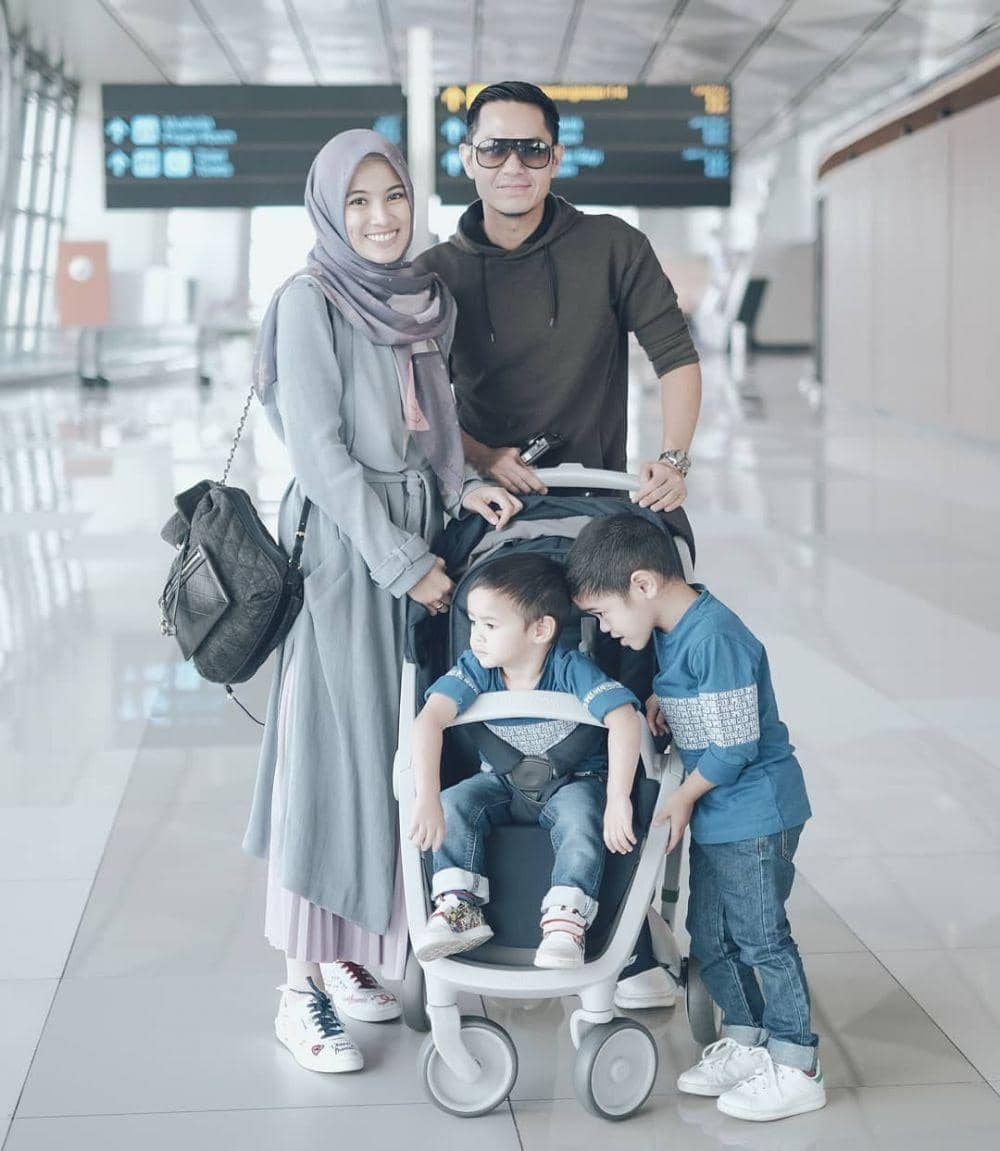 instagram.com/ichasoebandono