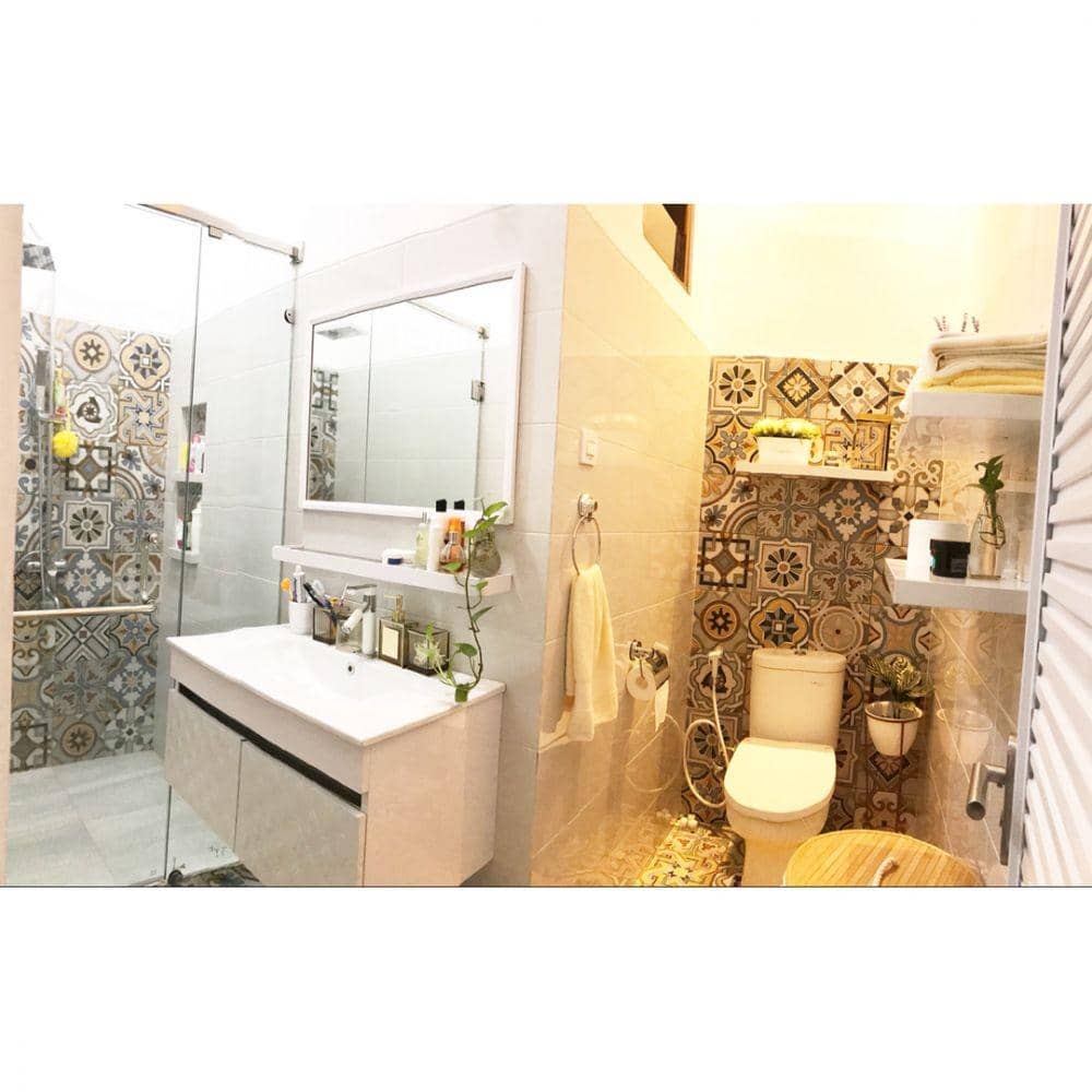 instagram.com/lilystia