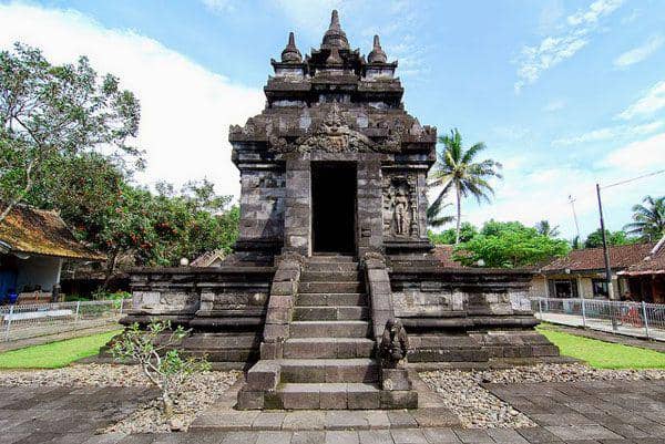 borobudur.indonesia-tourism.com