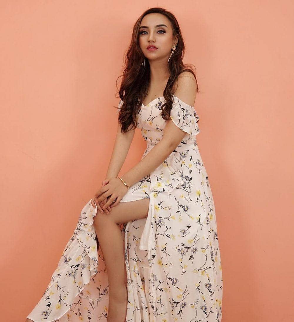 instagram.com/salmafinasunan