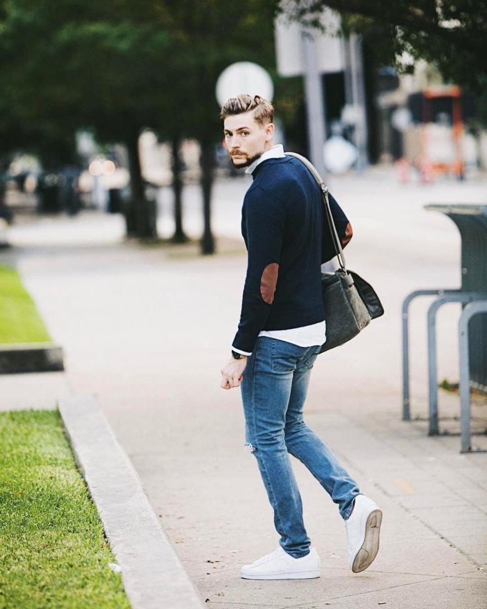 Instagram.com/trav_white_