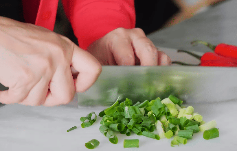 YouTube.com/William Gozali