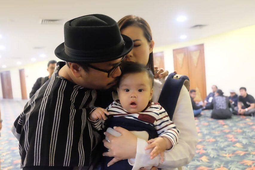 instagram.com/sammysimorangkir