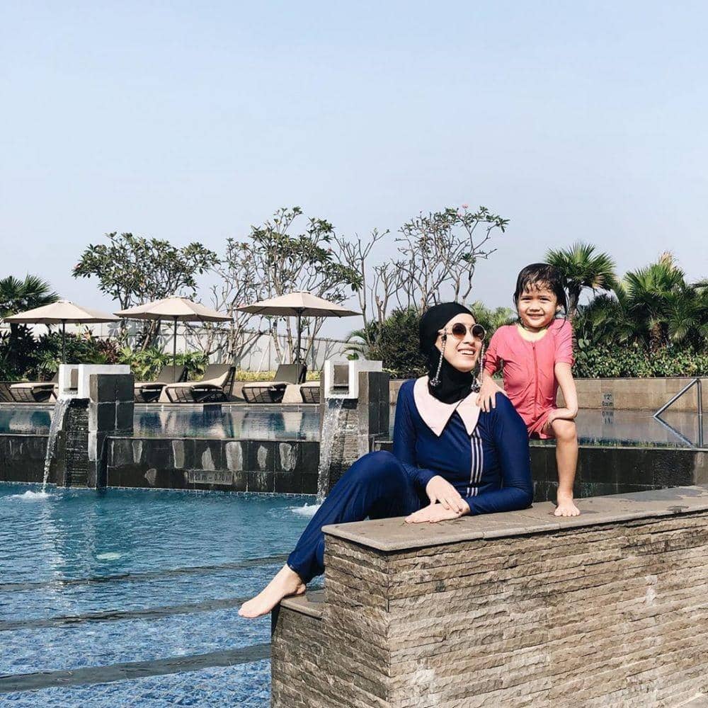 instagram.com/fannyfabriana