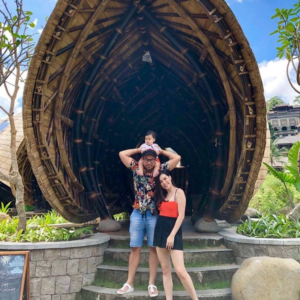 instagram.com/sammysimorangkir