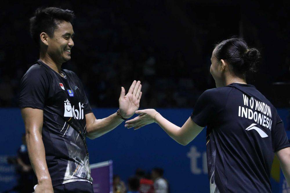 Tontowi Ahmad kala masih berpasangan dengan Winny Oktavina di Indonesia Open 2019. IDN Times/PBSI