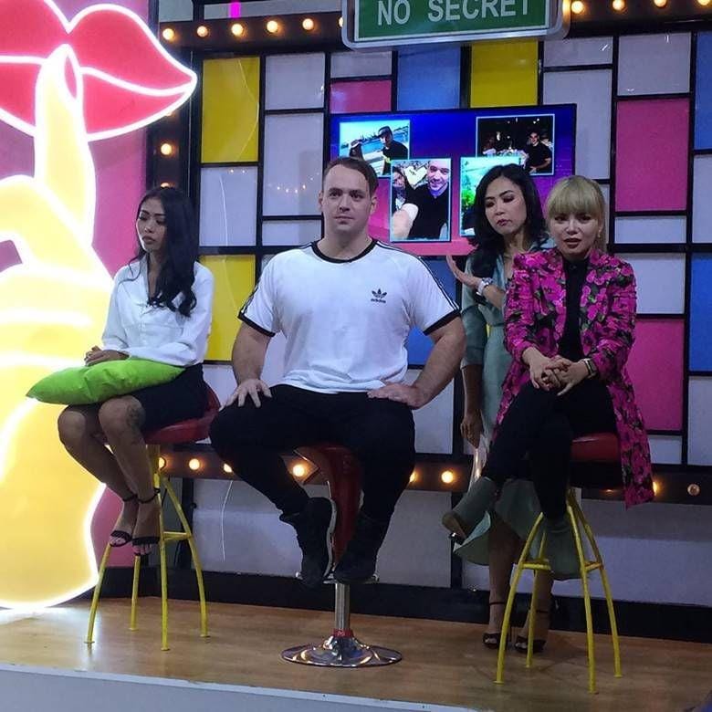 instagram.com/dinar_candy/