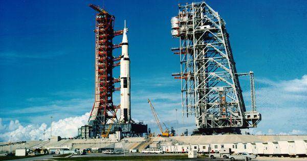 history.nasa.gov