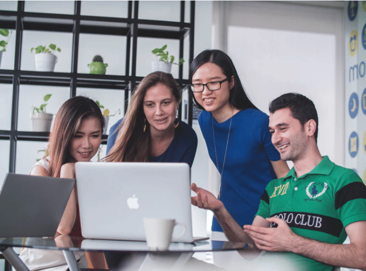 unsplash.com/Mimi Thian