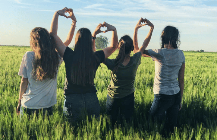 unsplash.com/Melissa Askew