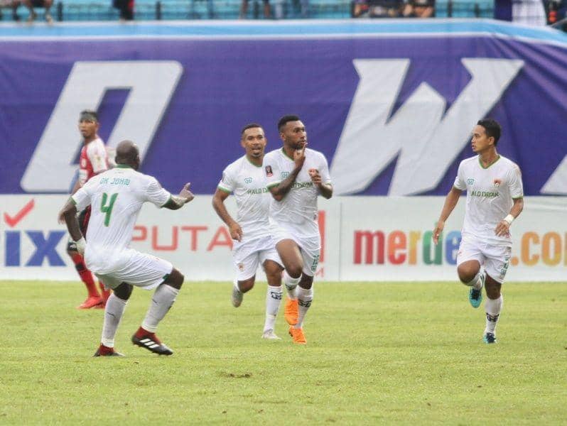 Patrich Wanggai saat memperkuat Kalteng Putra musim lalu. Dok. PSSI