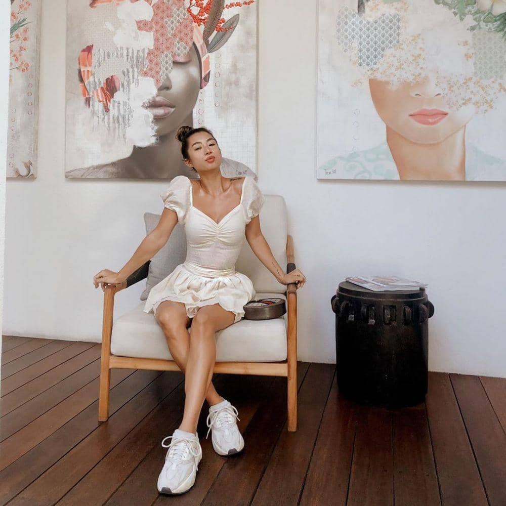 instagram.com/jenniferbachdim