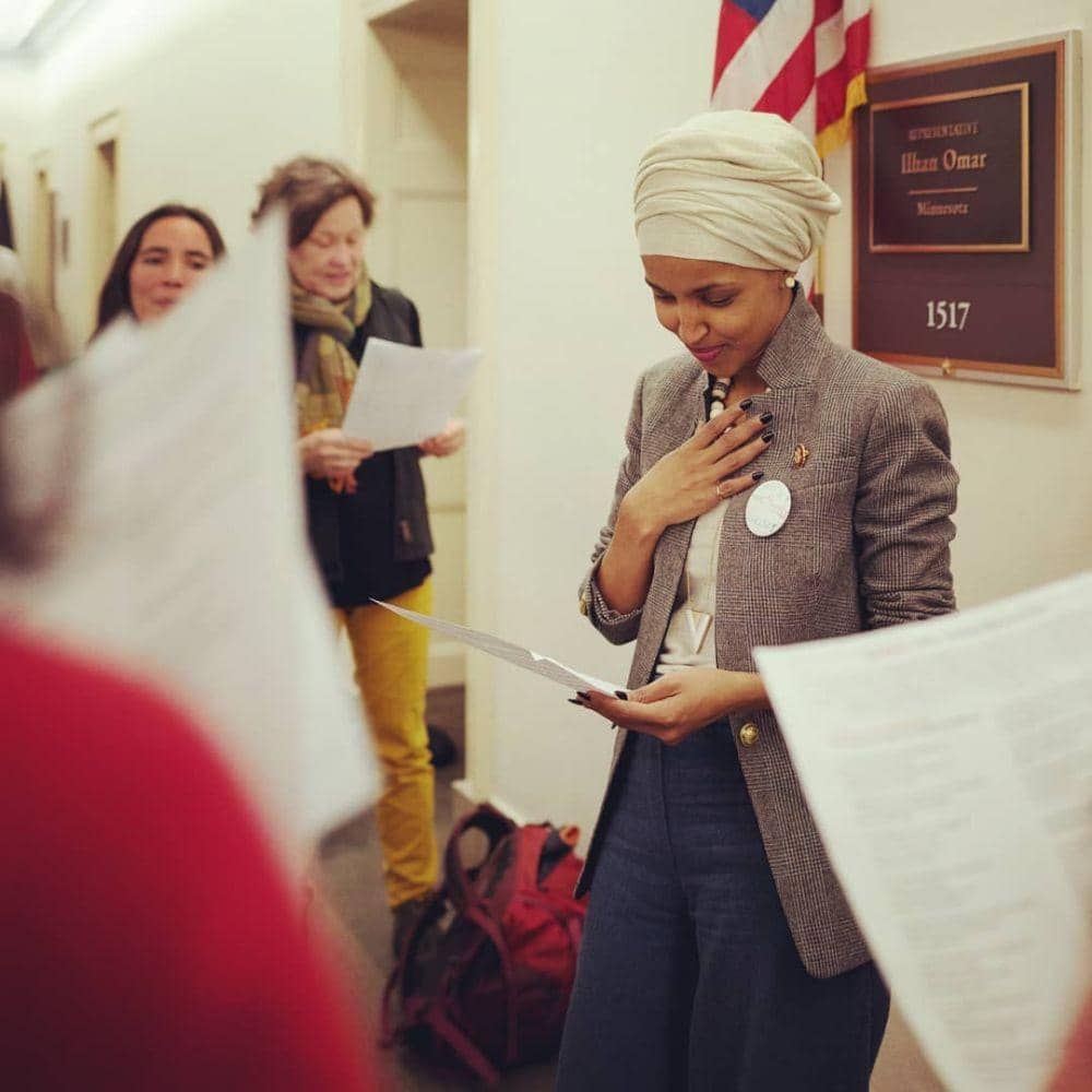 instagram.com/ilhanmn