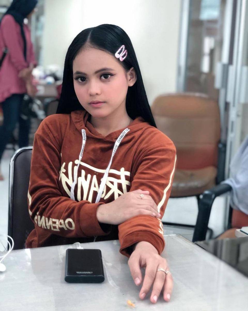 Instagram.com/da4_putri03