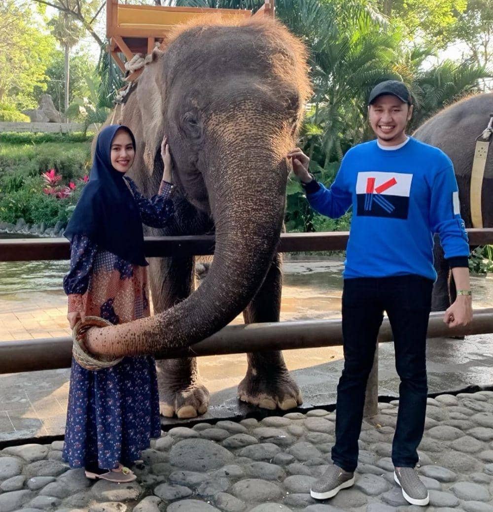 Instagram.com/kartikaputriworld