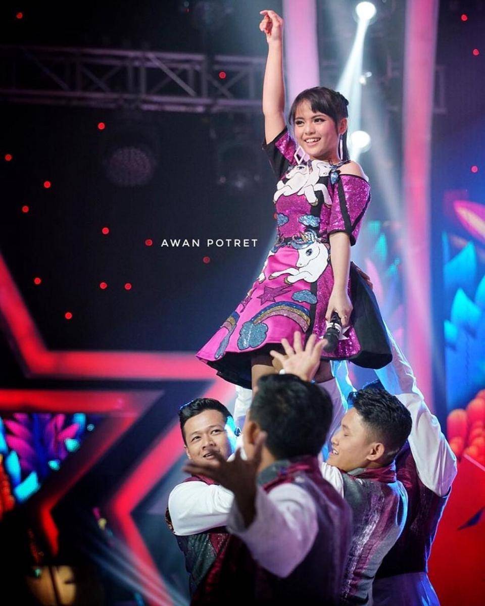 Instagram.com/da4_putri03