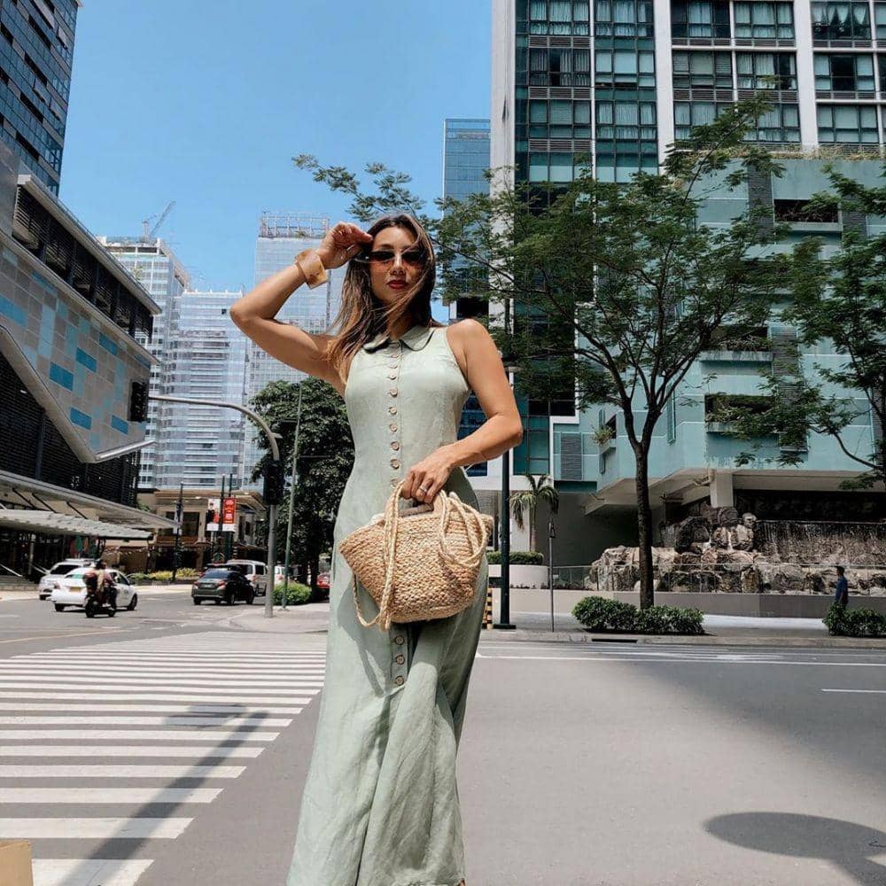 instagram.com/jenniferbachdim