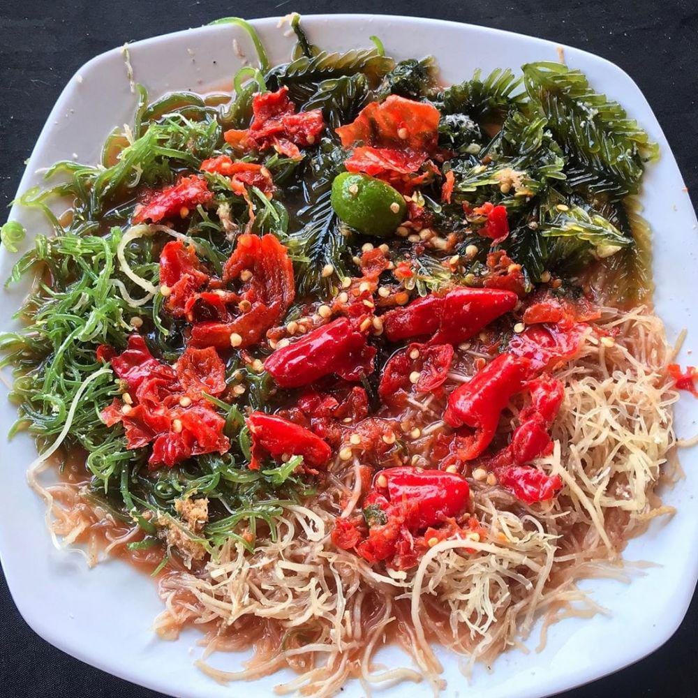 instagram.com/warung_men_runtu