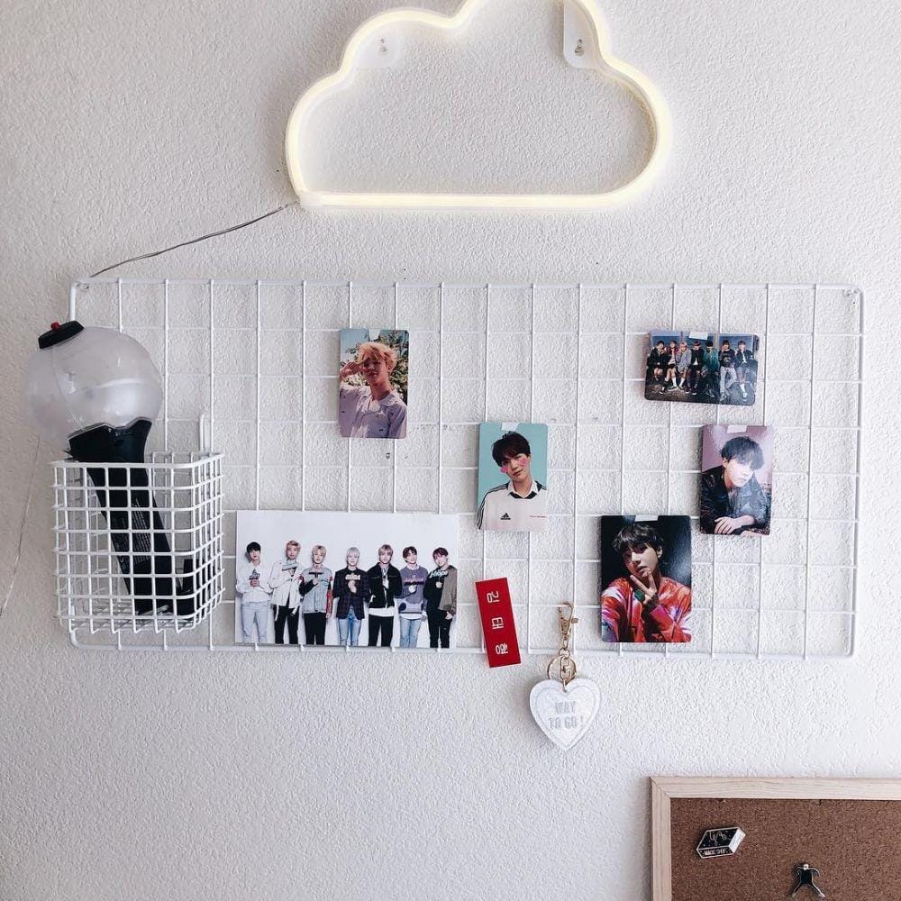 instagram.com/triviakosmos