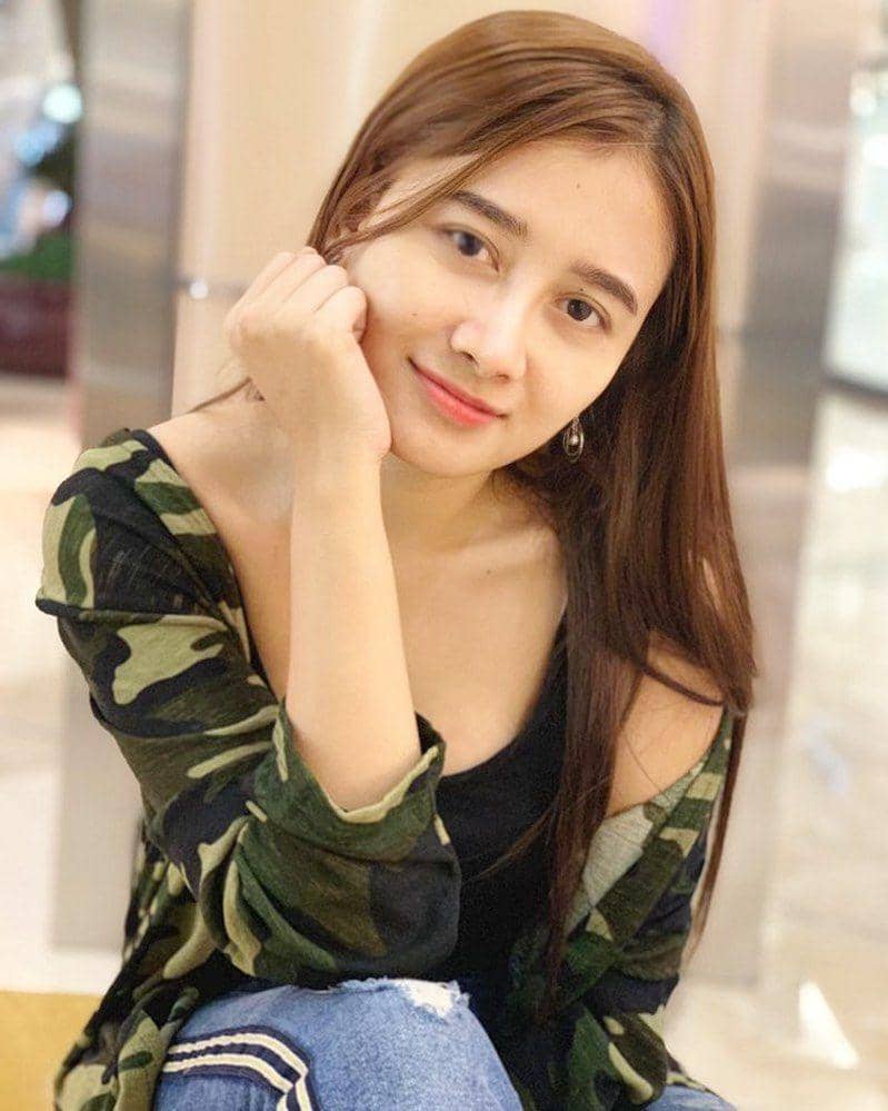 instagram.com/lia_triomacan