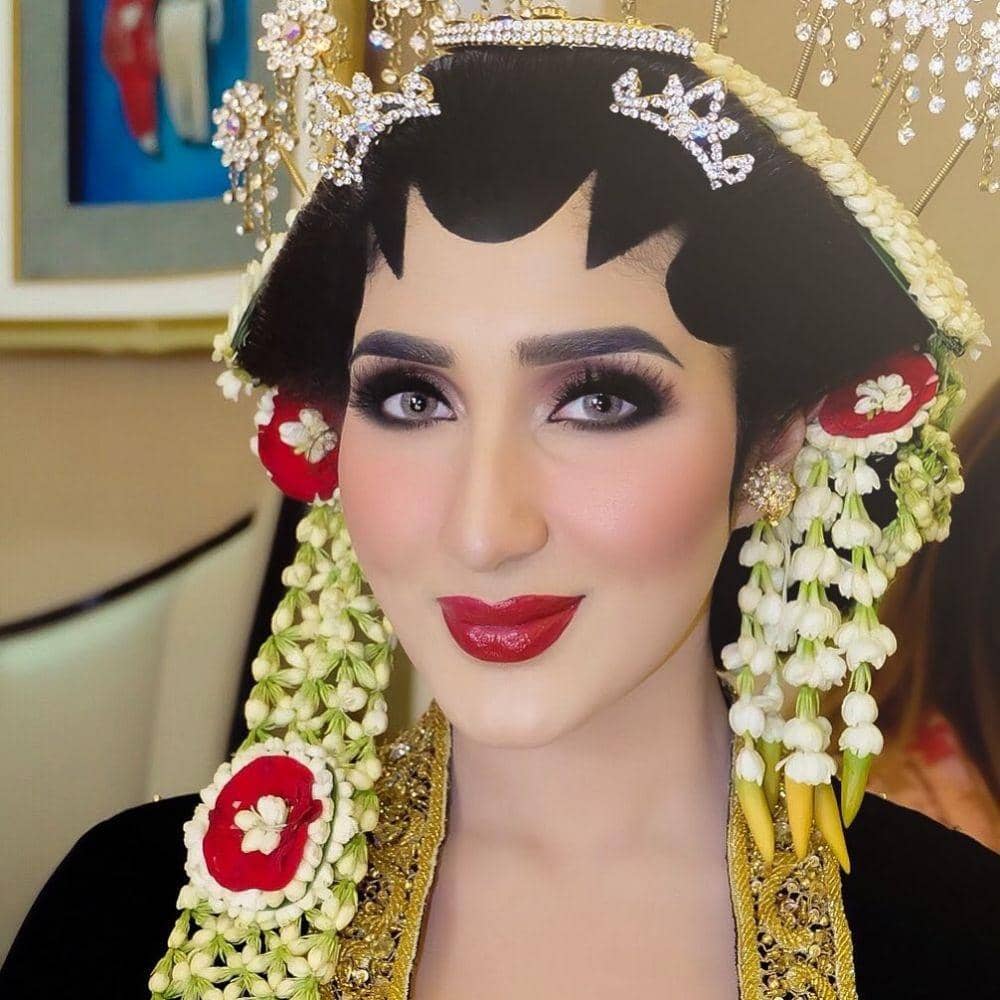 instagram.com/rezaazrumakeup