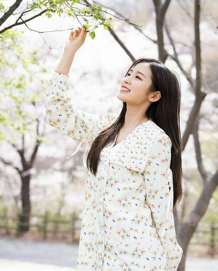 Instagram.com/arinarchive