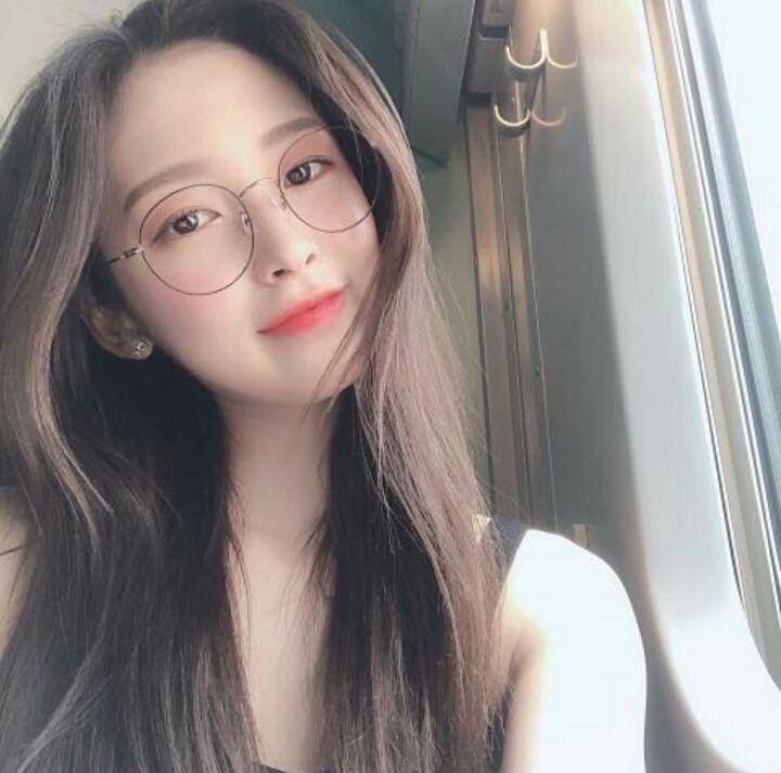 Instagram.com/arinarchive