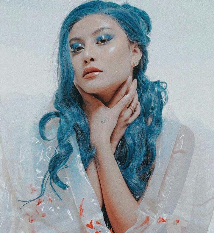 Instagram.com/awkarin