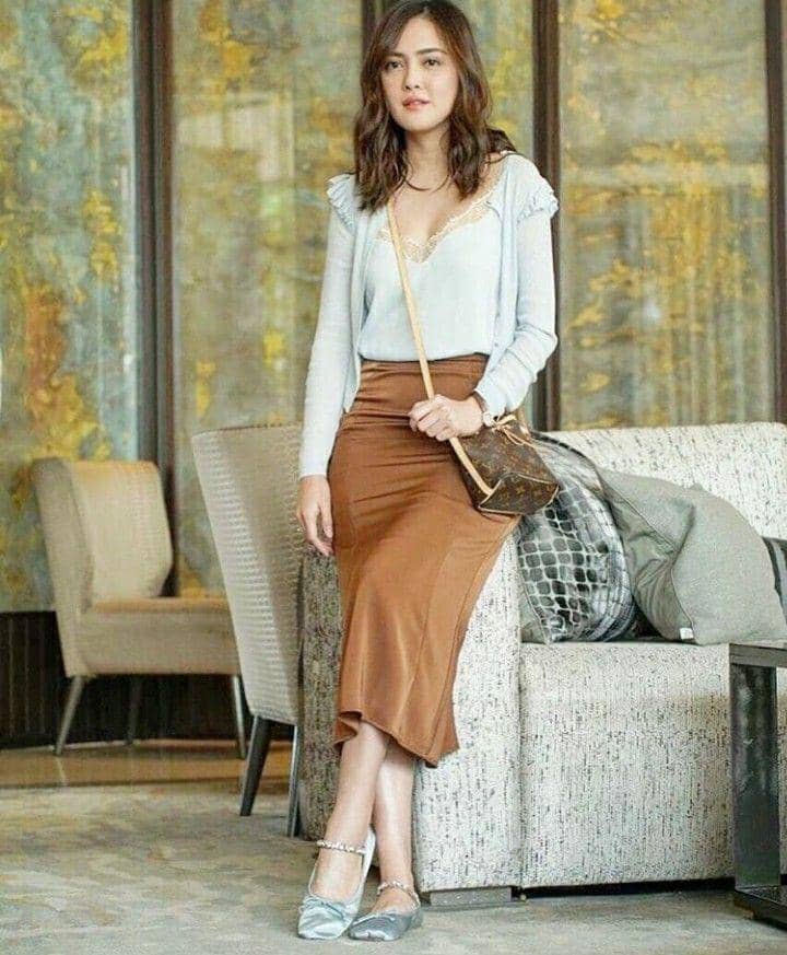 instagram.com/shandyaulia