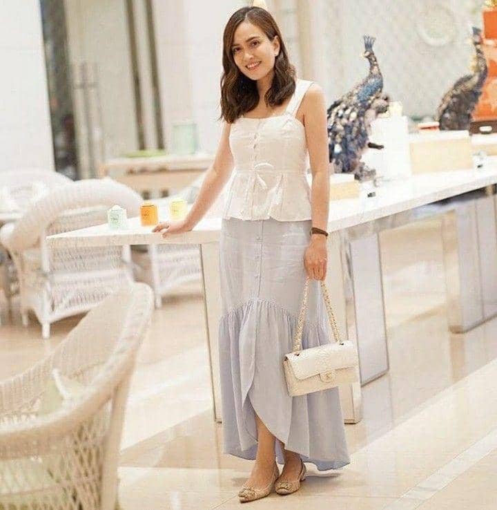 instagram.com/shandyaulia