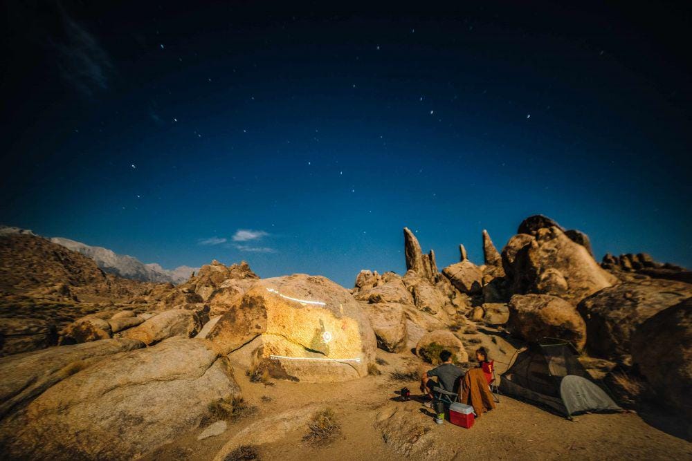 Unsplash.com/robsonhatsukamimorgan