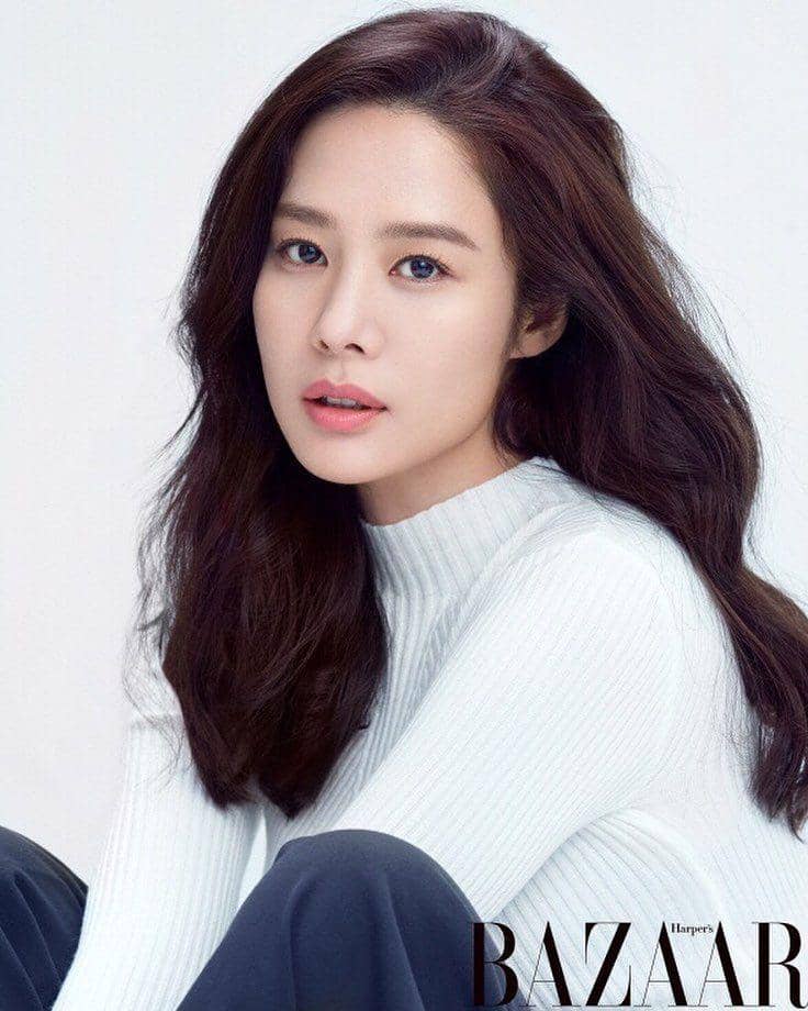 instagram.com/@kimhyunjooforever