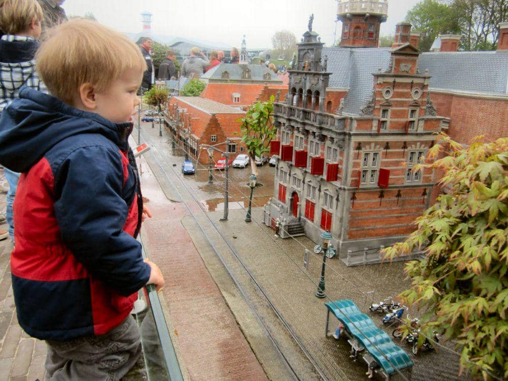 femmeaufoyer2011.blogspot.com