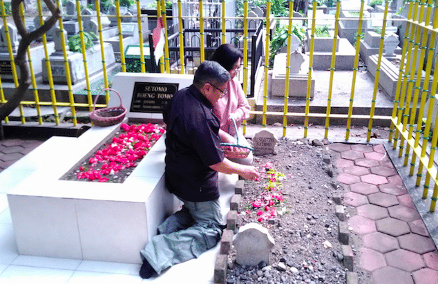 Facebook.com/Bambang Sulistomo