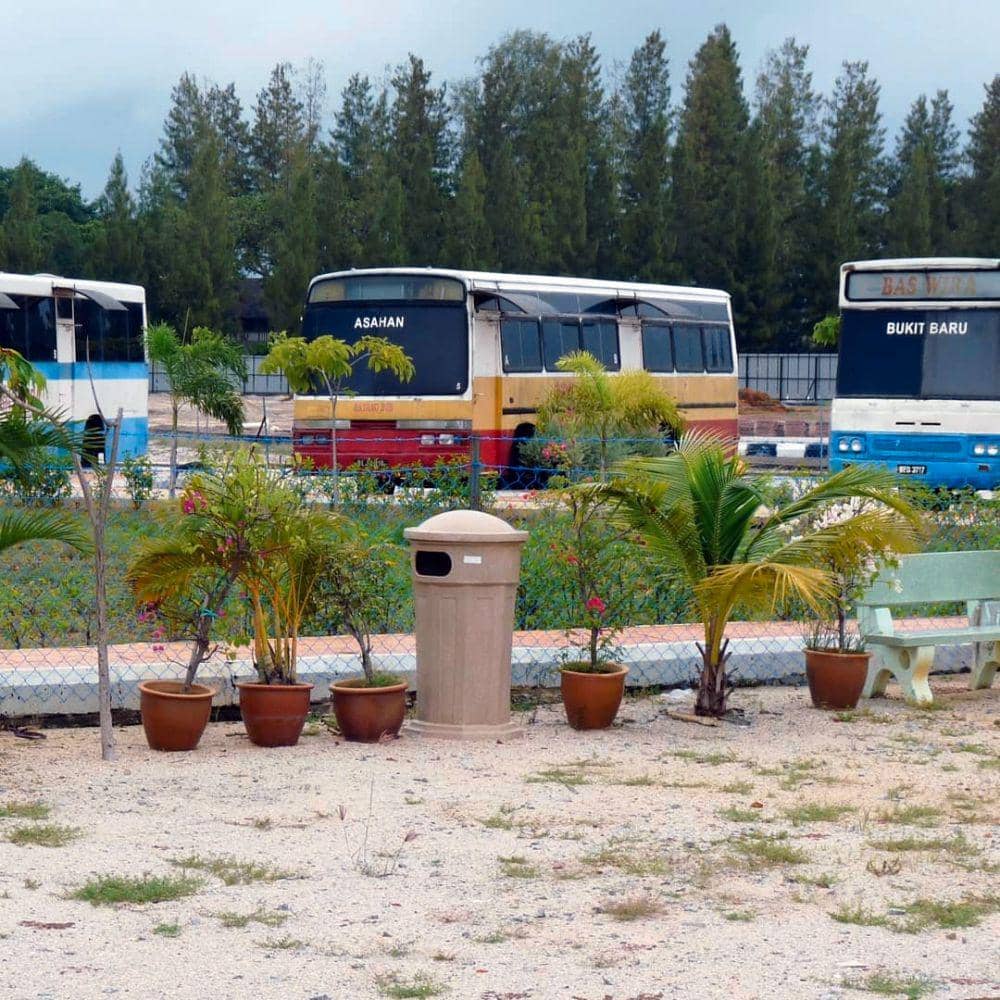 instagram.com/isha.jamil