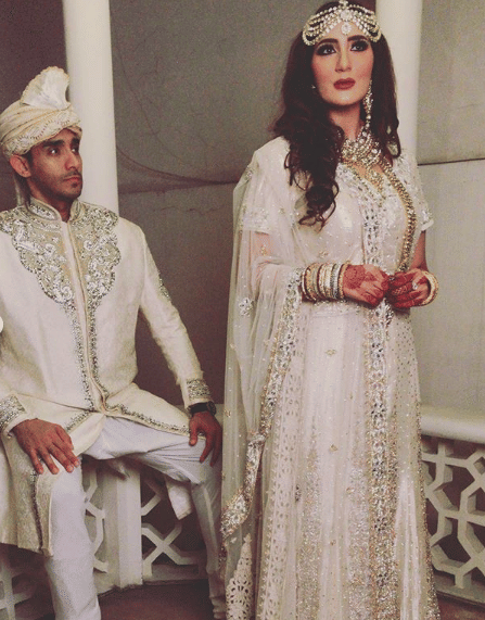 instagram.com/tanianadiraa