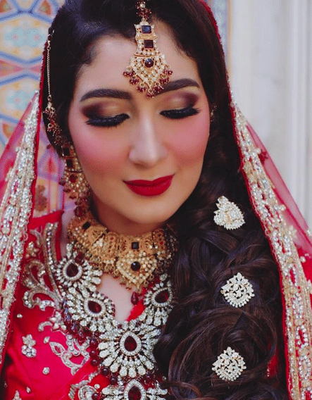 instagram.com/tanianadiraa