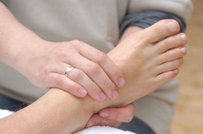 woodandnailslounge.com