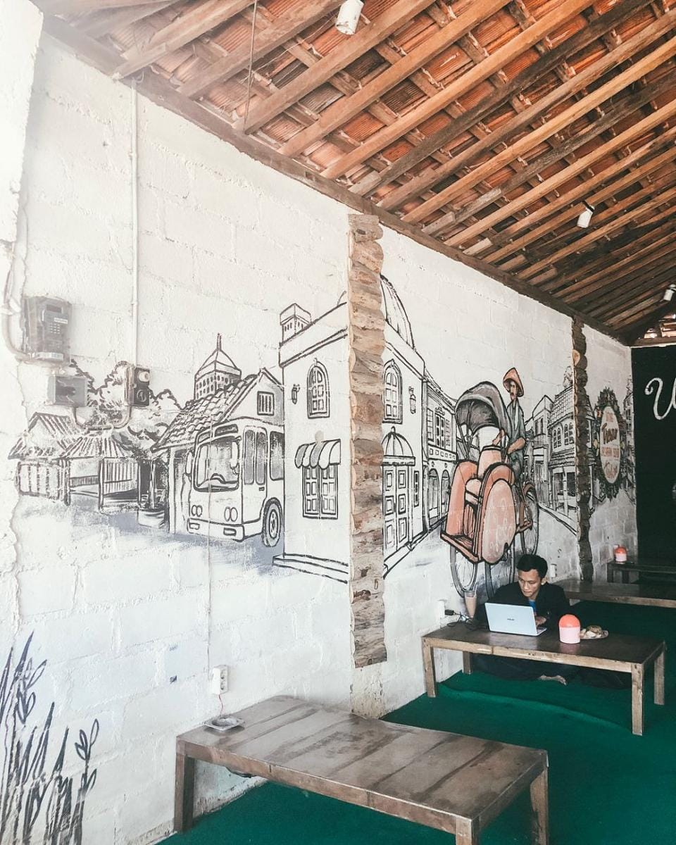 instagram.com/allyssabirth