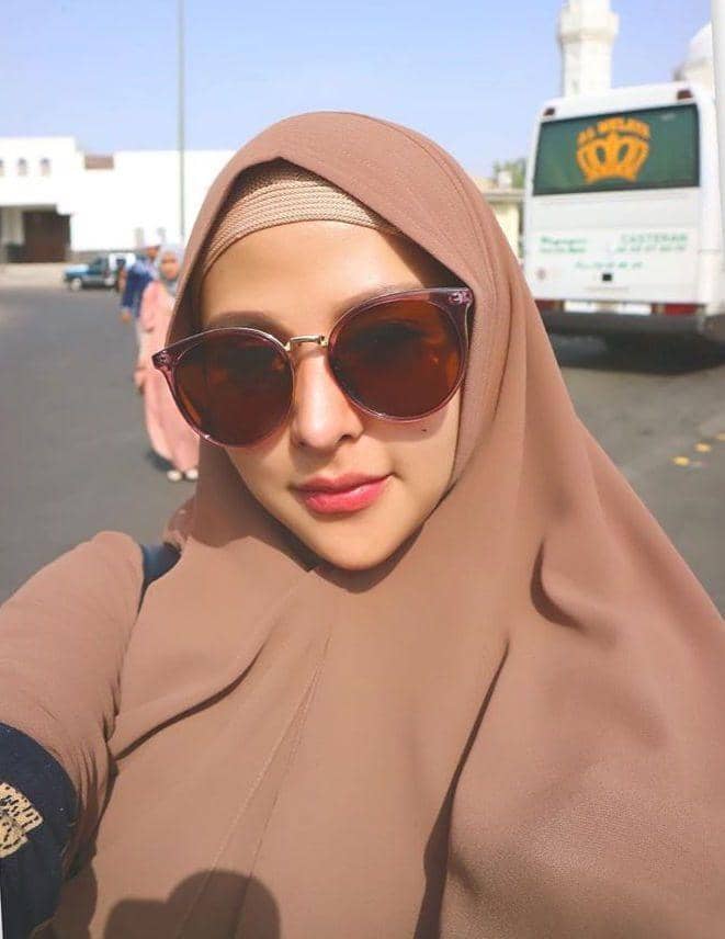 instagram.com/thyasethyaa