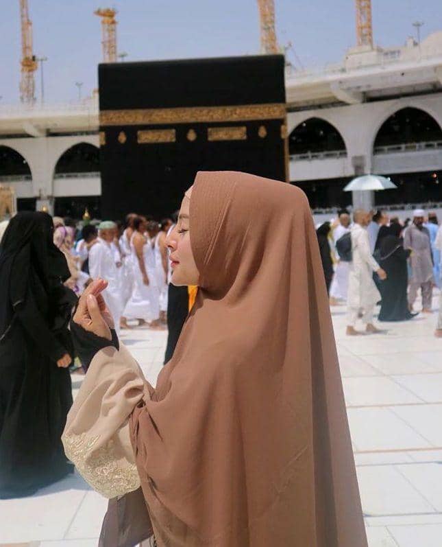 instagram.com/thyasethyaa