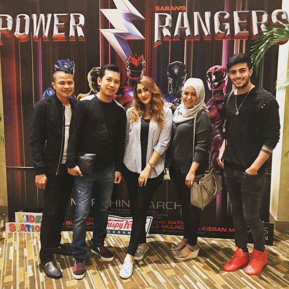 instagram.com/tanianadiraa