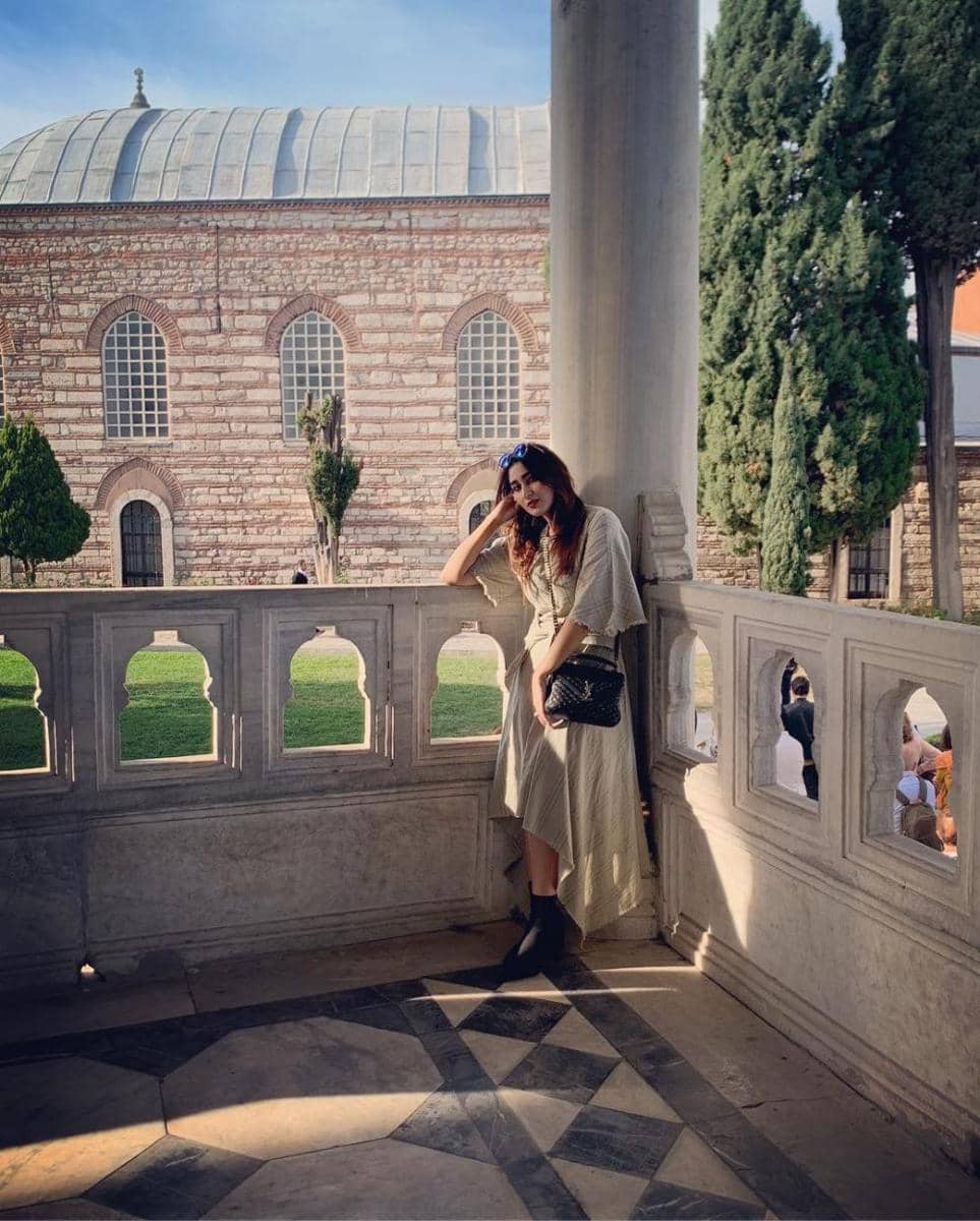 instagram.com/tanianadiraa