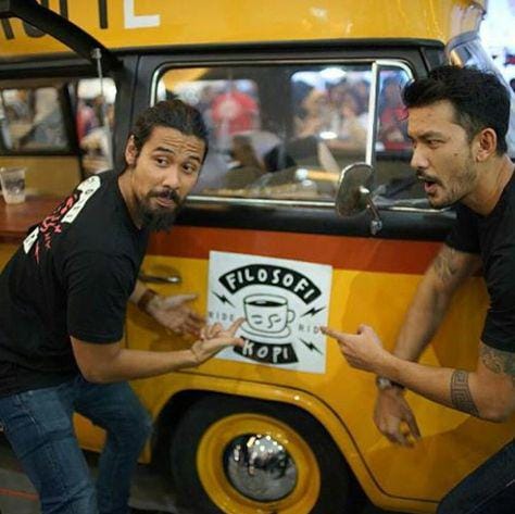 www.instagram.com/filosofikopi