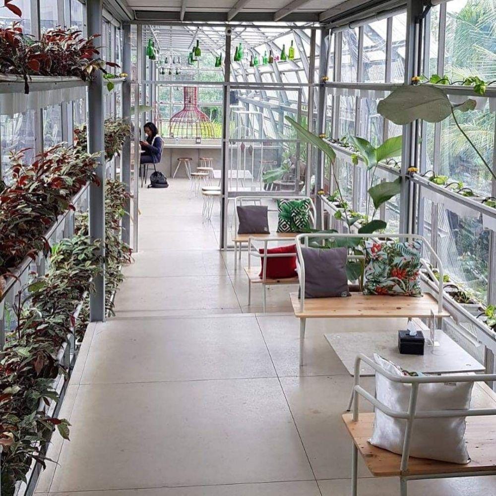 Facebook Fanpage Mezzanine Eatery & Coffee