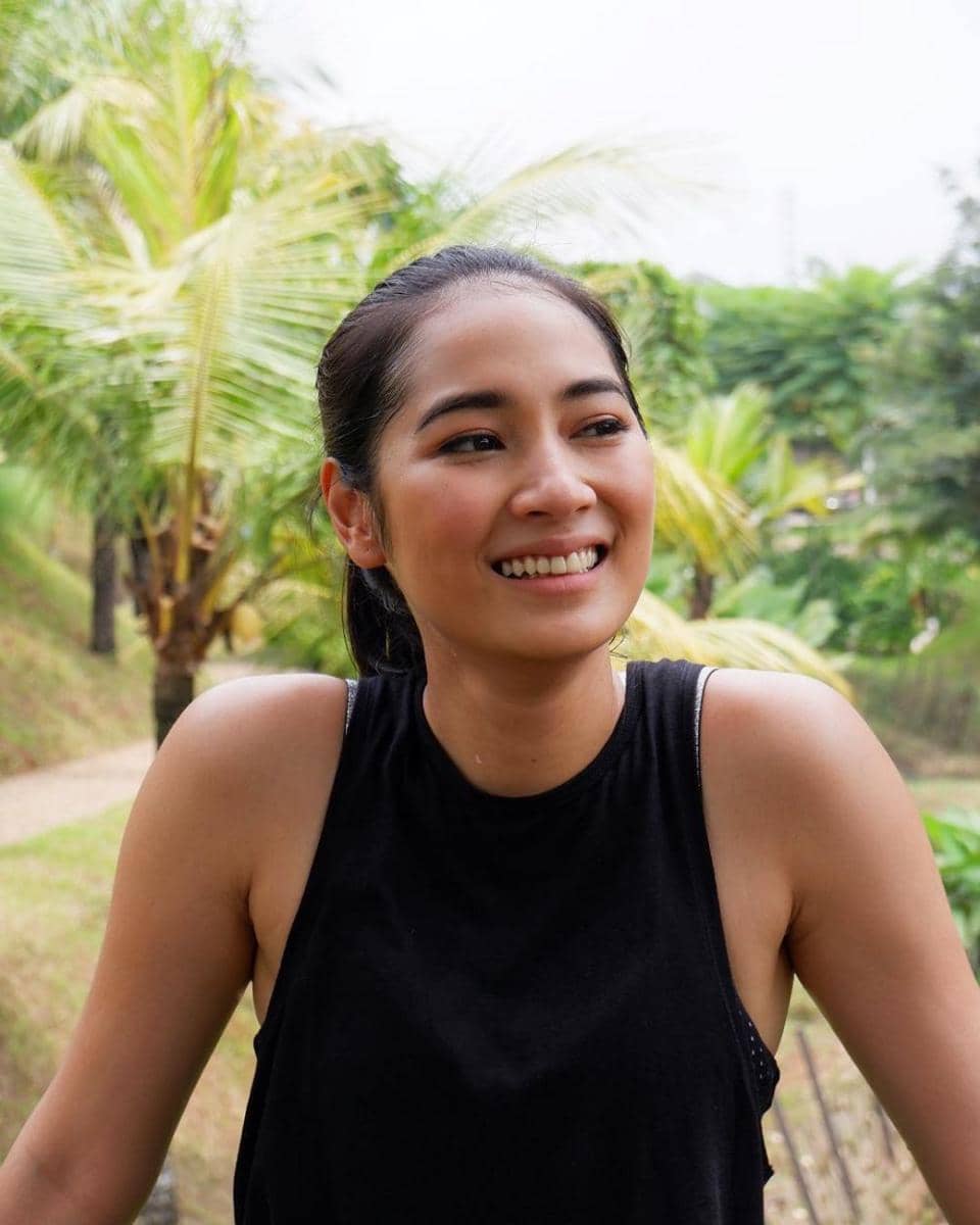 instagram.com/nikenanjanii