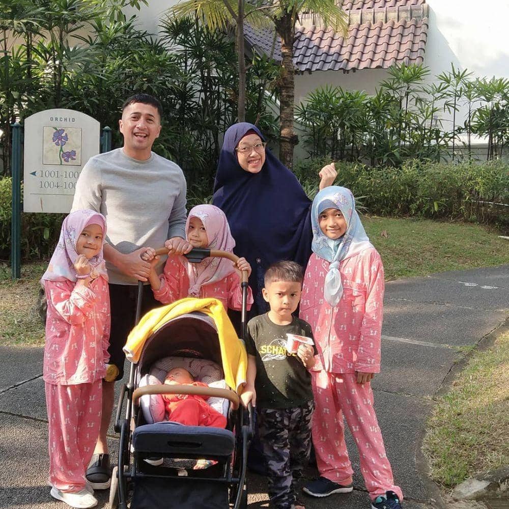 instagram.com/irfanhakim75